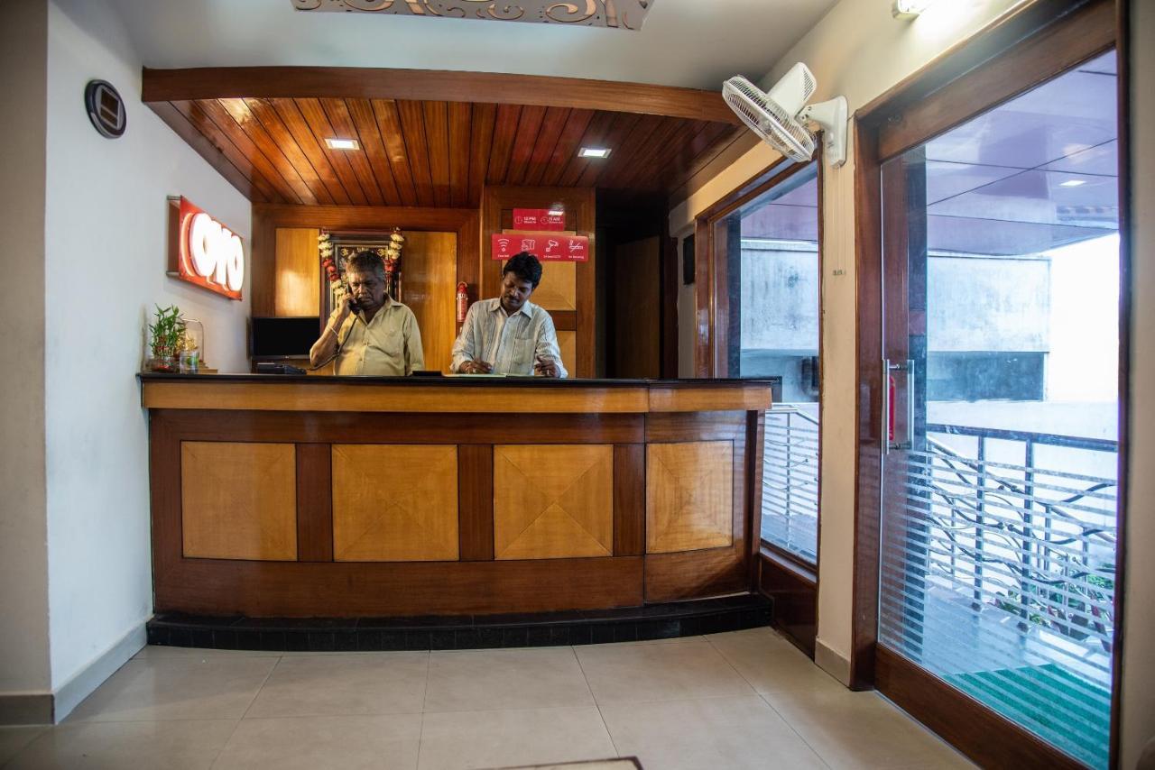 Oyo Hotel Lakshmi Paradise فيساخاباتنام المظهر الخارجي الصورة